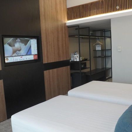 The Premiere Hotel Pekanbaru Exterior foto